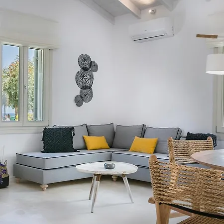 Olvio Living By The Sea Villa