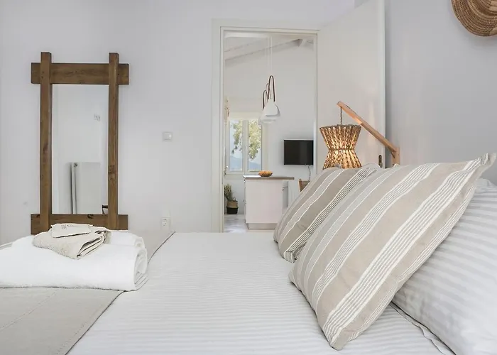 Olvio Living By The Sea Sami (Kefalonia)