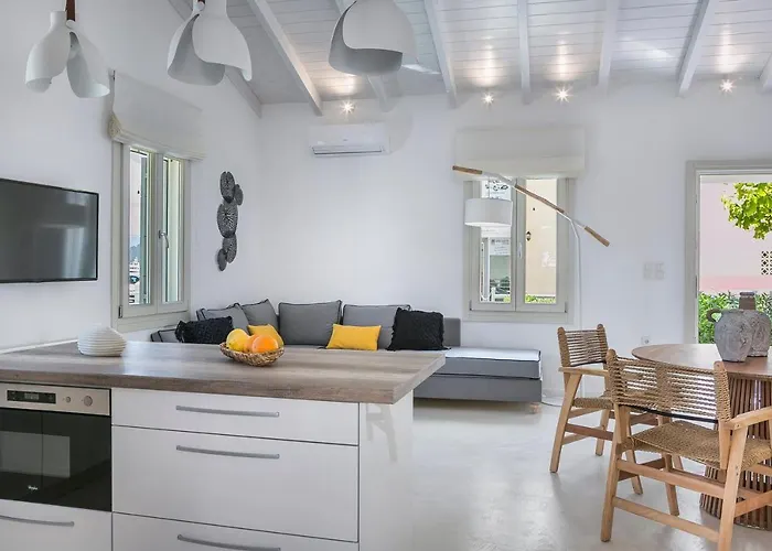 Olvio Living By The Sea Villa *