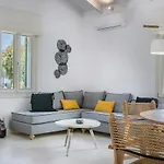 Olvio Living By The Sea Вилла